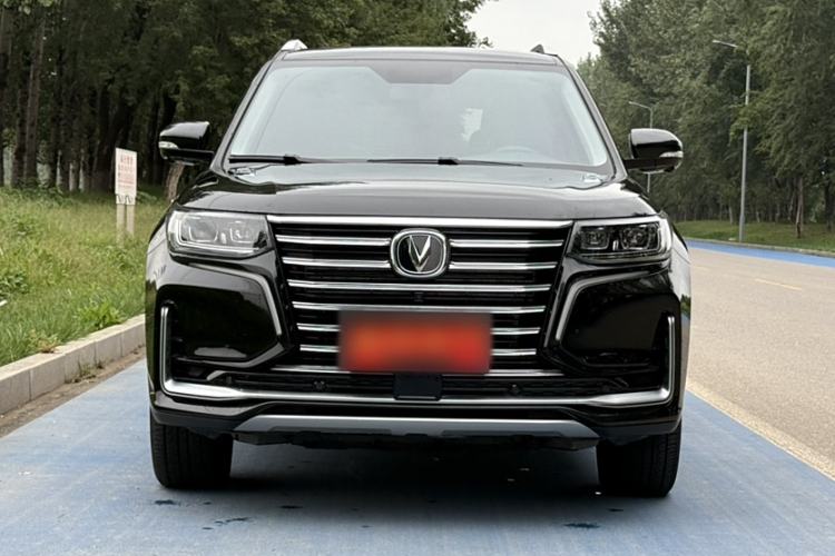 Used CHANGAN CS95 2019 2.0T Two-Wheel-Drive Luxury Version Exterior 4