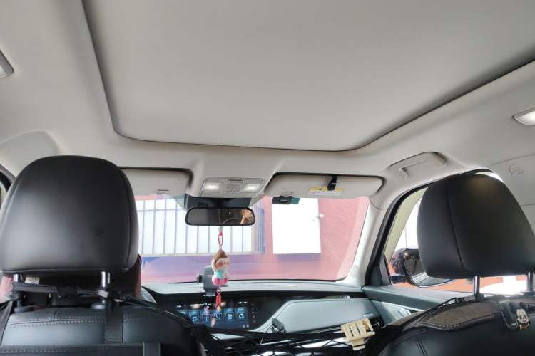 Used CHANGAN CS95 2019 2.0T Four-Wheel Drive Luxury Version Headliner