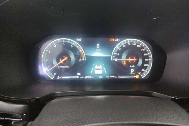 Used CHANGAN CS95 2019 2.0T Two-Wheel-Drive Luxury Version Instrument Cluster