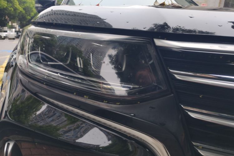 Used CHANGAN CS95 2019 2.0T Two-Wheel-Drive Luxury Version Right Front Headlight