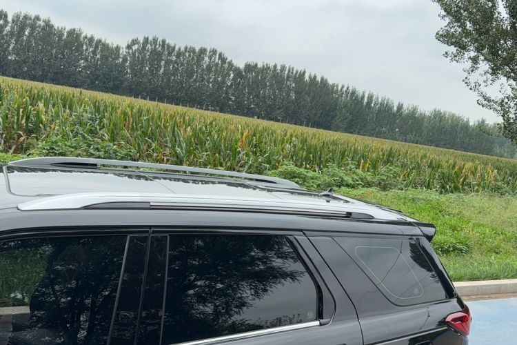 Used CHANGAN CS95 2019 2.0T Two-Wheel-Drive Luxury Version Roof