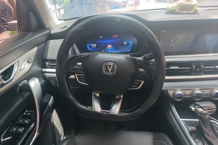 Used CHANGAN CS95 2019 2.0T Two-Wheel-Drive Luxury Version Steering Wheel