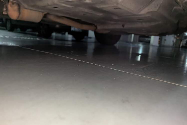 Used CHANGAN CS95 2019 2.0T Two-Wheel-Drive Prestige Version Chassis Front Left