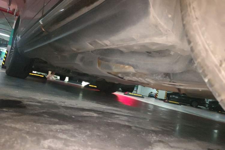 Used CHANGAN CS95 2019 2.0T Two-Wheel-Drive Prestige Version Chassis Rear Left