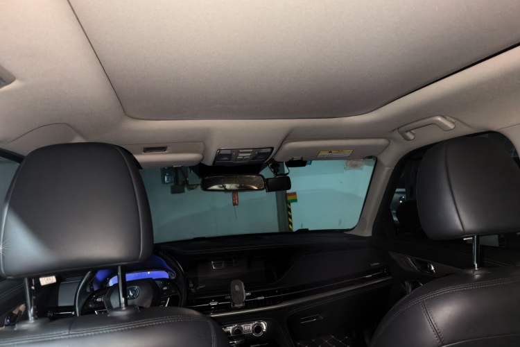 Used CHANGAN CS95 2019 2.0T Two-Wheel-Drive Prestige Version Headliner