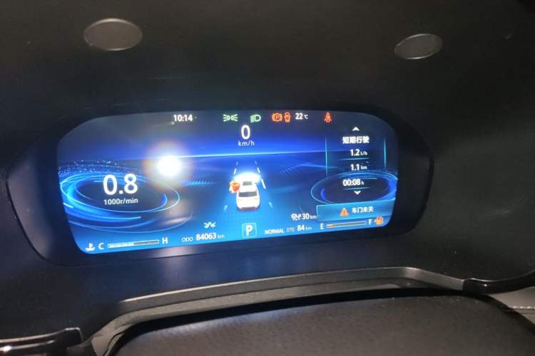 Used CHANGAN CS95 2019 2.0T Two-Wheel-Drive Prestige Version Instrument Cluster