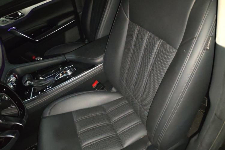 Used CHANGAN CS95 2019 2.0T Two-Wheel-Drive Luxury Version Left Front Seat