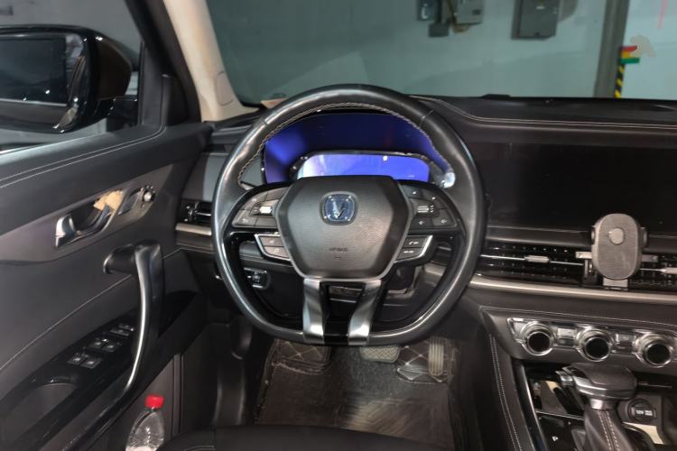 Used CHANGAN CS95 2019 2.0T Two-Wheel-Drive Prestige Version Steering Wheel