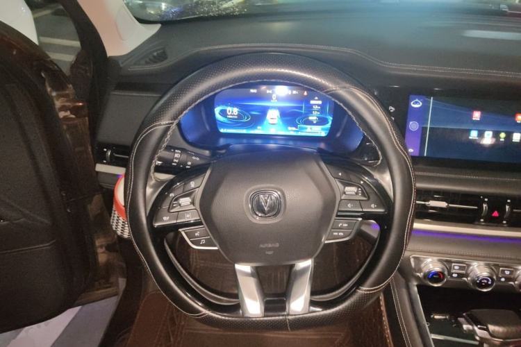 Used CHANGAN CS95 2019 2.0T Two-Wheel-Drive Prestige Version Steering Wheel