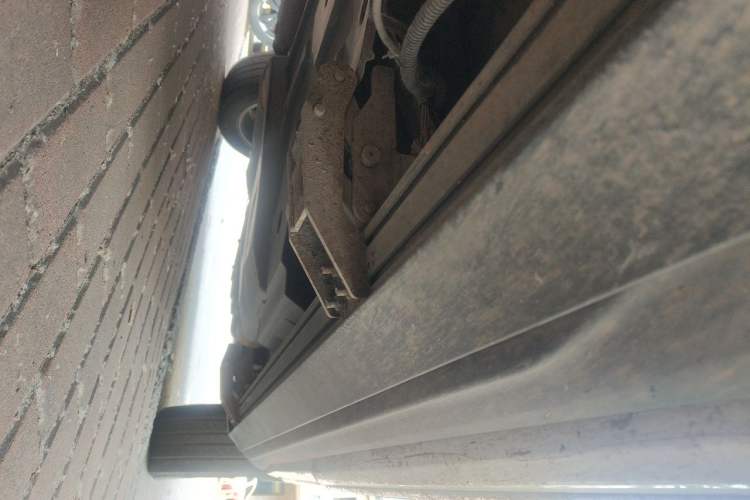 Used CHANGAN CS95 2019 2.0T Four-Wheel Drive Luxury Version Chassis Front Left
