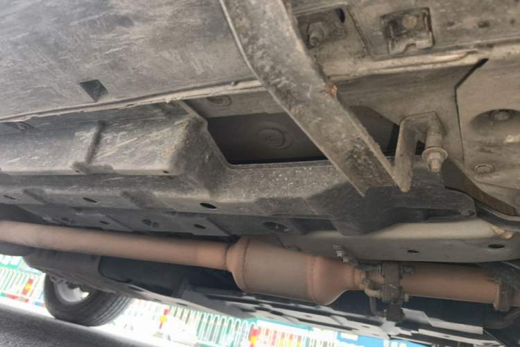 Used CHANGAN CS95 2019 2.0T Two-Wheel-Drive Luxury Version Chassis Front Right