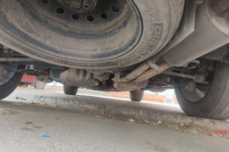 Used CHANGAN CS95 2019 2.0T Four-Wheel Drive Luxury Version Chassis Rear
