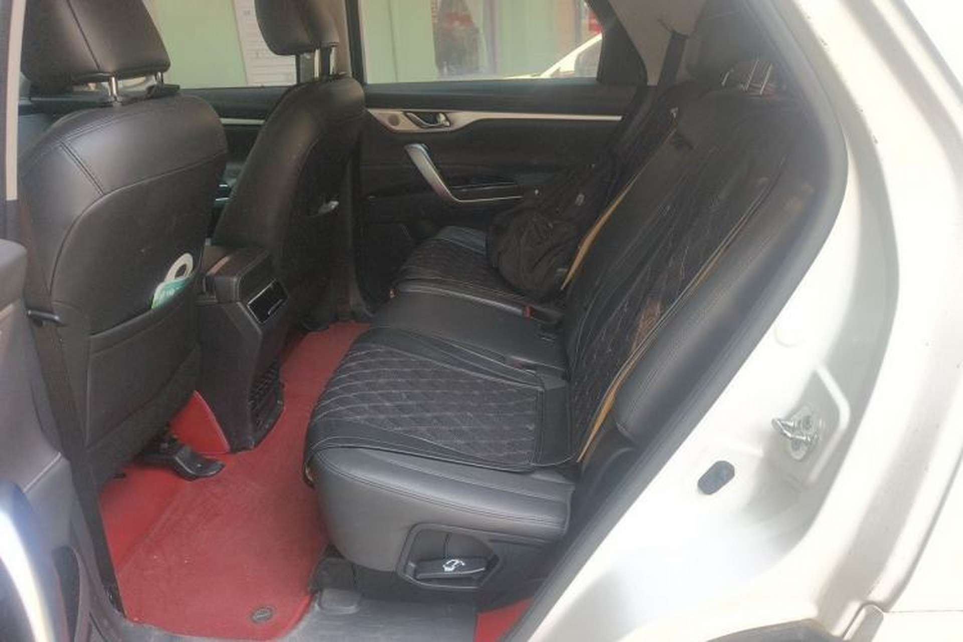 Used CHANGAN CS95 2019 2.0T Four-Wheel Drive Luxury Version Left Rear Seat
