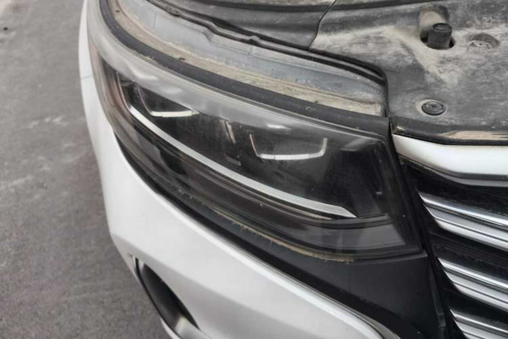 Used CHANGAN CS95 2019 2.0T Two-Wheel-Drive Luxury Version Right Front Headlight