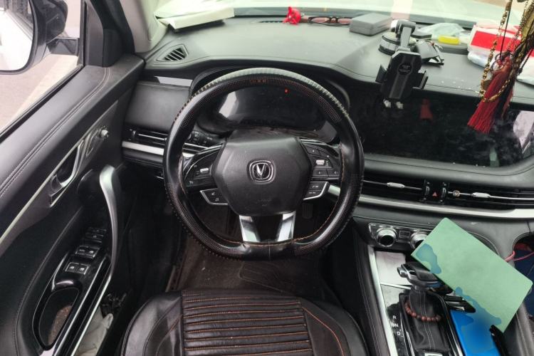 Used CHANGAN CS95 2019 2.0T Two-Wheel-Drive Luxury Version Steering Wheel