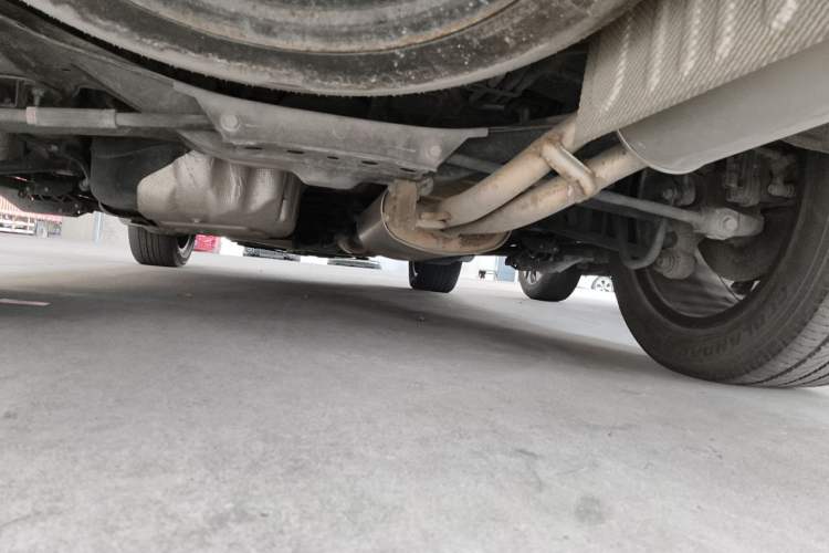 Used CHANGAN CS95 2019 2.0T Two-Wheel-Drive Prestige Version Chassis Rear