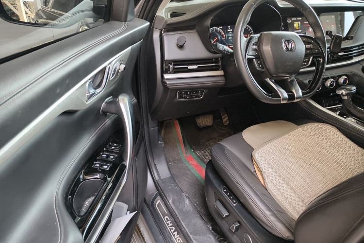 Used CHANGAN CS95 2019 2.0T Two-Wheel-Drive Prestige Version Driver Seat