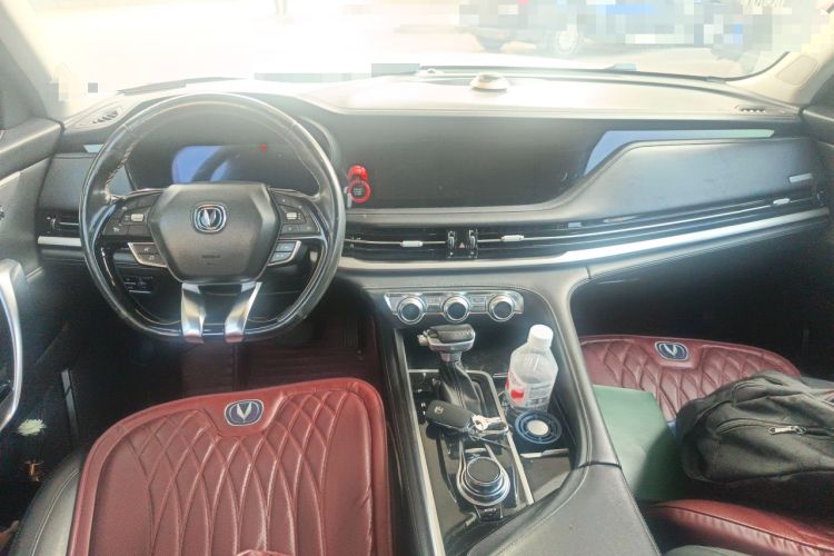 Used CHANGAN CS95 2019 2.0T Two-Wheel-Drive Luxury Version Center Console