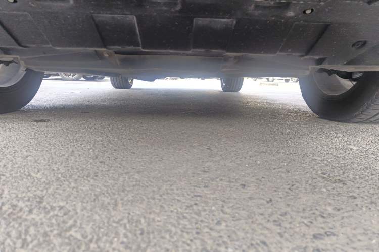 Used CHANGAN CS95 2019 2.0T Two-Wheel-Drive Luxury Version Chassis Front