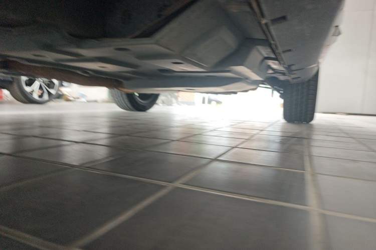 Used CHANGAN CS95 2019 2.0T Two-Wheel-Drive Luxury Version Chassis Front Left