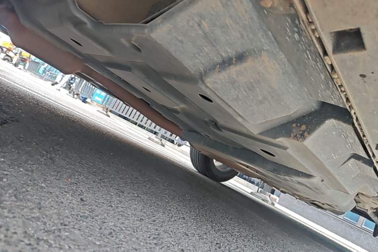 Used CHANGAN CS95 2019 2.0T Two-Wheel-Drive Luxury Version Chassis Front Left