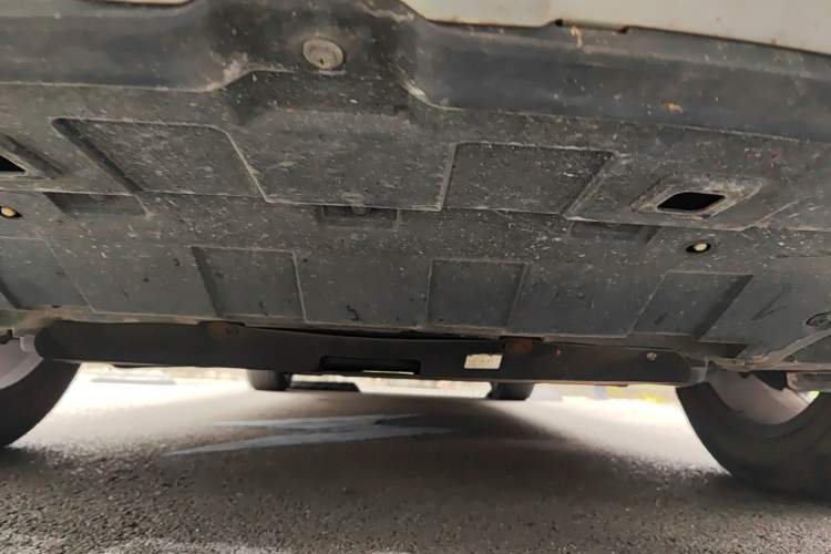 Used CHANGAN CS95 2019 2.0T Four-Wheel Drive Prestige Version Chassis Front