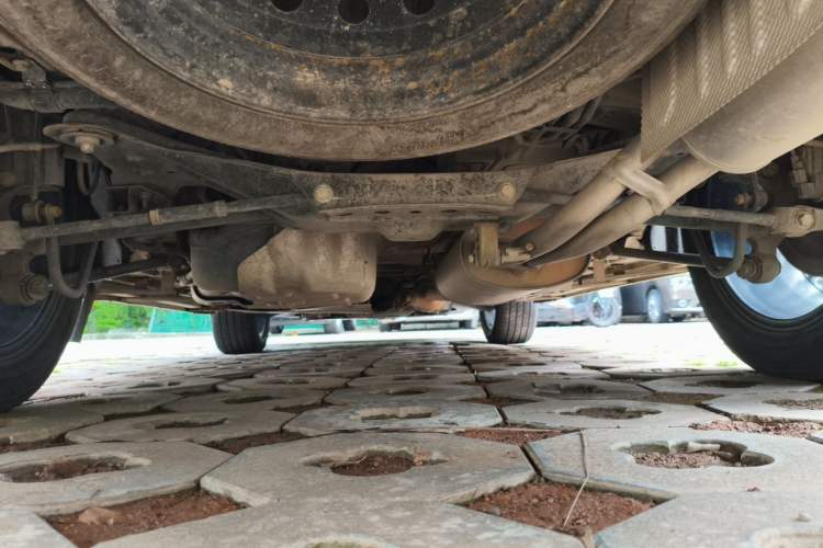 Used CHANGAN CS95 2019 2.0T Two-Wheel-Drive Luxury Version Chassis Rear