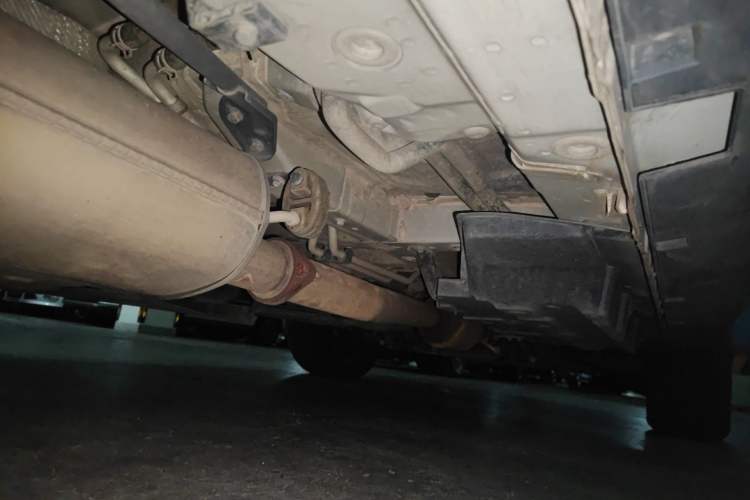 Used CHANGAN CS95 2019 2.0T Two-Wheel-Drive Luxury Version Chassis Rear Right