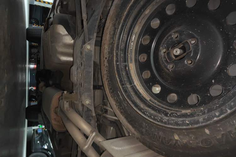 Used CHANGAN CS95 2019 2.0T Two-Wheel-Drive Luxury Version Chassis Rear