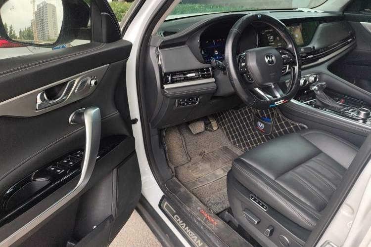 Used CHANGAN CS95 2019 2.0T Four-Wheel Drive Prestige Version Driver Seat