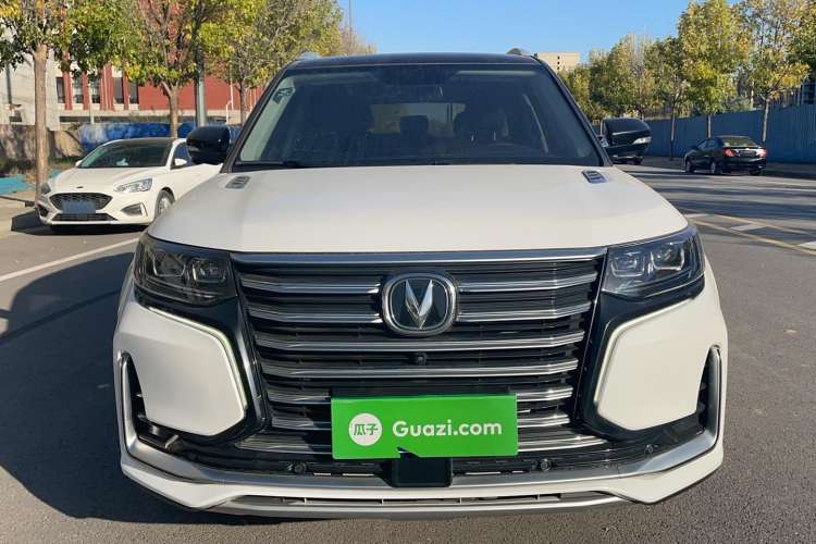Used CHANGAN CS95 2019 2.0T Two-Wheel-Drive Luxury Version Exterior 1