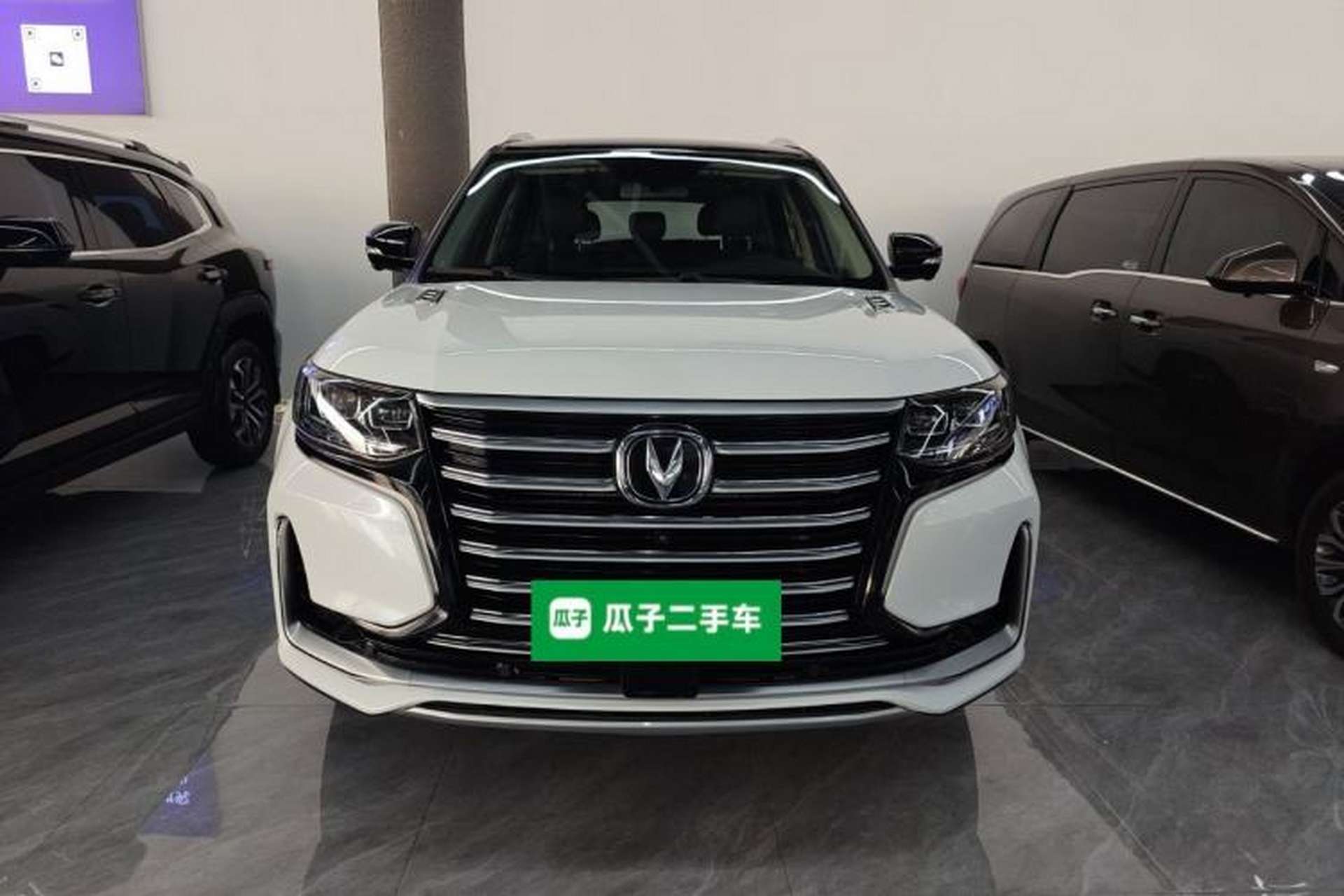 Used CHANGAN CS95 2019 2.0T Two-Wheel-Drive Luxury Version Front