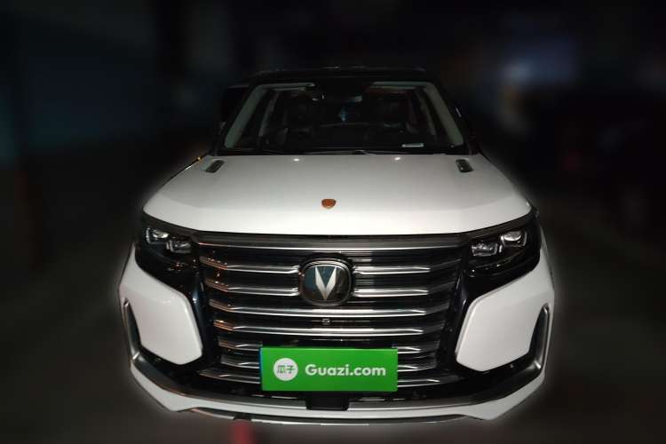 Used CHANGAN CS95 2019 2.0T Two-Wheel-Drive Luxury Version Front