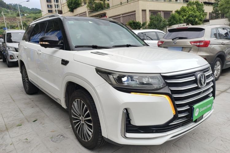 Used CHANGAN CS95 2019 2.0T Four-Wheel Drive Luxury Version Front Right 45 Deg