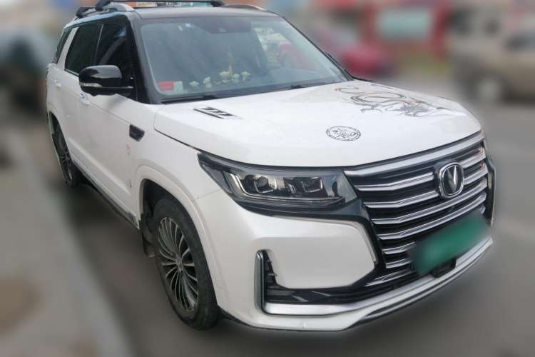 Used CHANGAN CS95 2019 2.0T Four-Wheel Drive Prestige Version Front Right 45 Deg