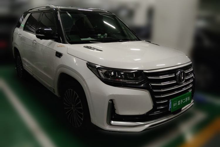 Used CHANGAN CS95 2019 2.0T Four-Wheel Drive Luxury Version Front Right 45 Deg