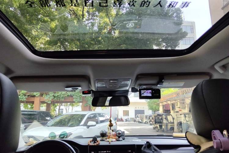 Used CHANGAN CS95 2019 2.0T Four-Wheel Drive Luxury Version Headliner