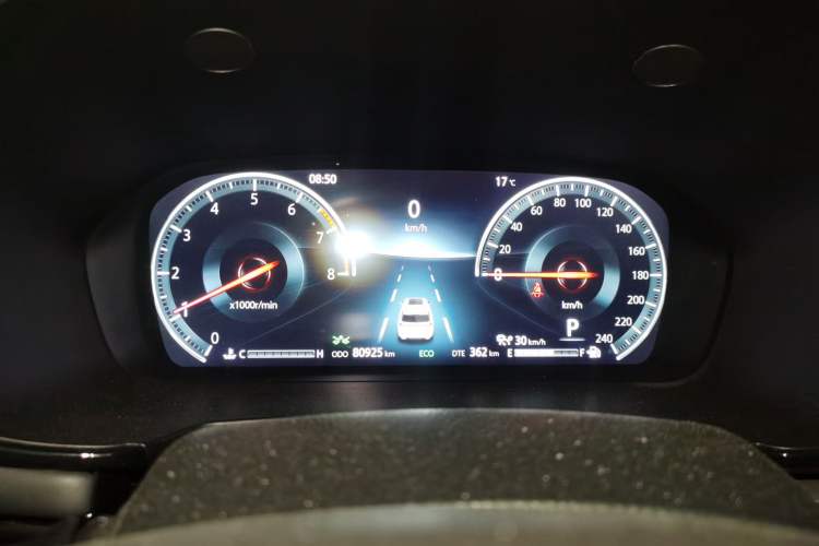 Used CHANGAN CS95 2019 2.0T Four-Wheel Drive Prestige Version Instrument Cluster