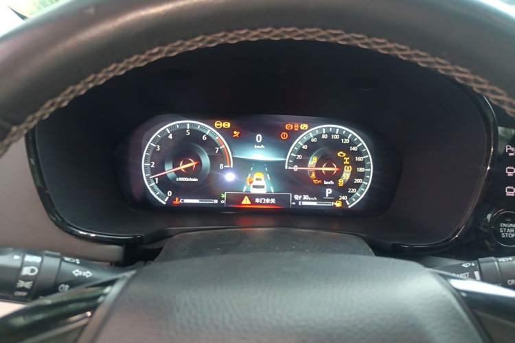 Used CHANGAN CS95 2019 2.0T Four-Wheel Drive Prestige Version Instrument Cluster
