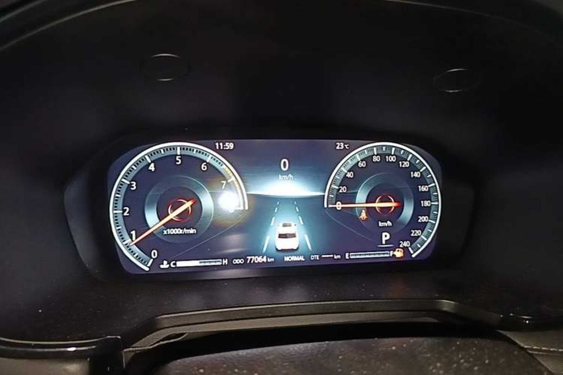 Used CHANGAN CS95 2019 2.0T Two-Wheel-Drive Luxury Version Instrument Cluster