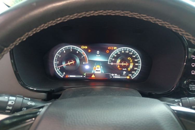 Used CHANGAN CS95 2019 2.0T Four-Wheel Drive Prestige Version Instrument Cluster