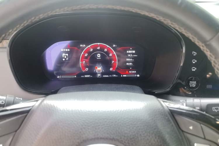 Used CHANGAN CS95 2019 2.0T Two-Wheel-Drive Luxury Version Instrument Cluster
