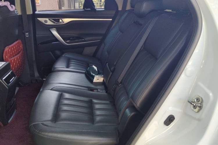 Used CHANGAN CS95 2019 2.0T Four-Wheel Drive Luxury Version Left Rear Seat