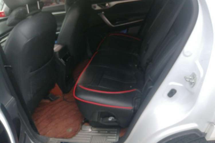 Used CHANGAN CS95 2019 2.0T Four-Wheel Drive Prestige Version Left Rear Seat