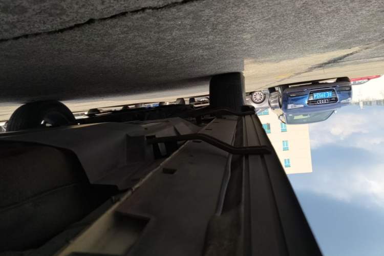 Used CHANGAN CS95 2019 2.0T Two-Wheel-Drive Luxury Version Left Side Sill