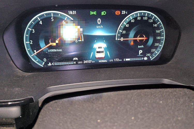 Used CHANGAN CS95 2019 2.0T Two-Wheel-Drive Luxury Version Odometer Close Up