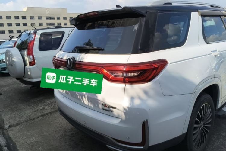 Used CHANGAN CS95 2019 2.0T Two-Wheel-Drive Luxury Version Rear