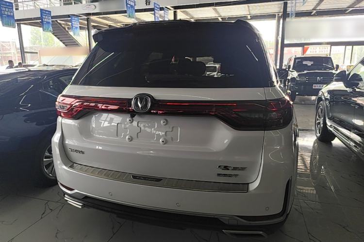 Used CHANGAN CS95 2019 2.0T Two-Wheel-Drive Luxury Version Rear