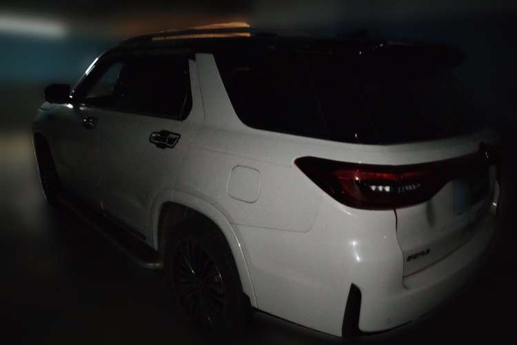 Used CHANGAN CS95 2019 2.0T Two-Wheel-Drive Luxury Version Rear Left 45 Deg