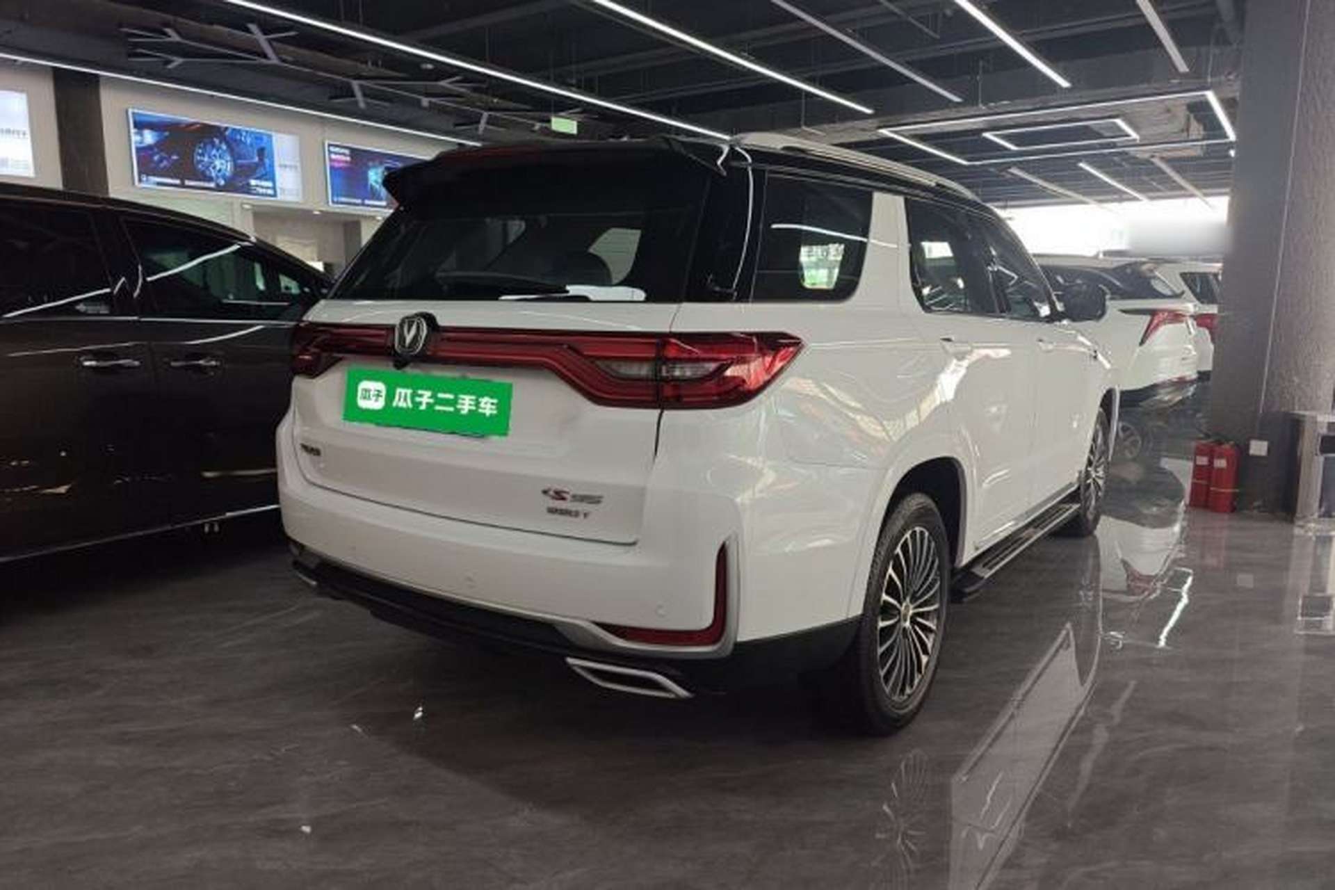 Used CHANGAN CS95 2019 2.0T Two-Wheel-Drive Luxury Version Rear Right 45 Deg